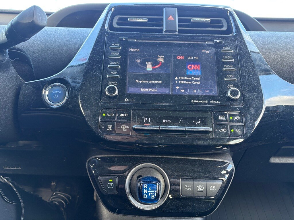 2020 Toyota Prius Prime LE photo 4