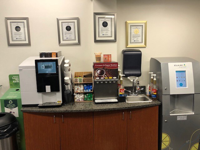 West Herr Service Lounge 2.jpg