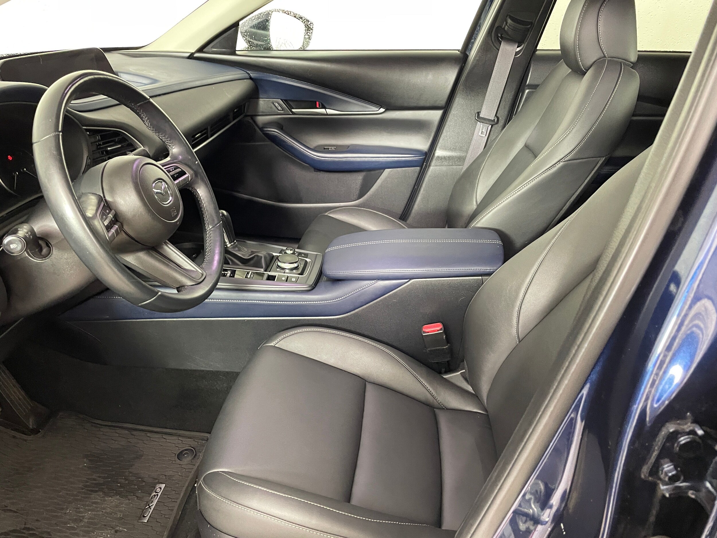 2021 Mazda CX-30 Select photo 2