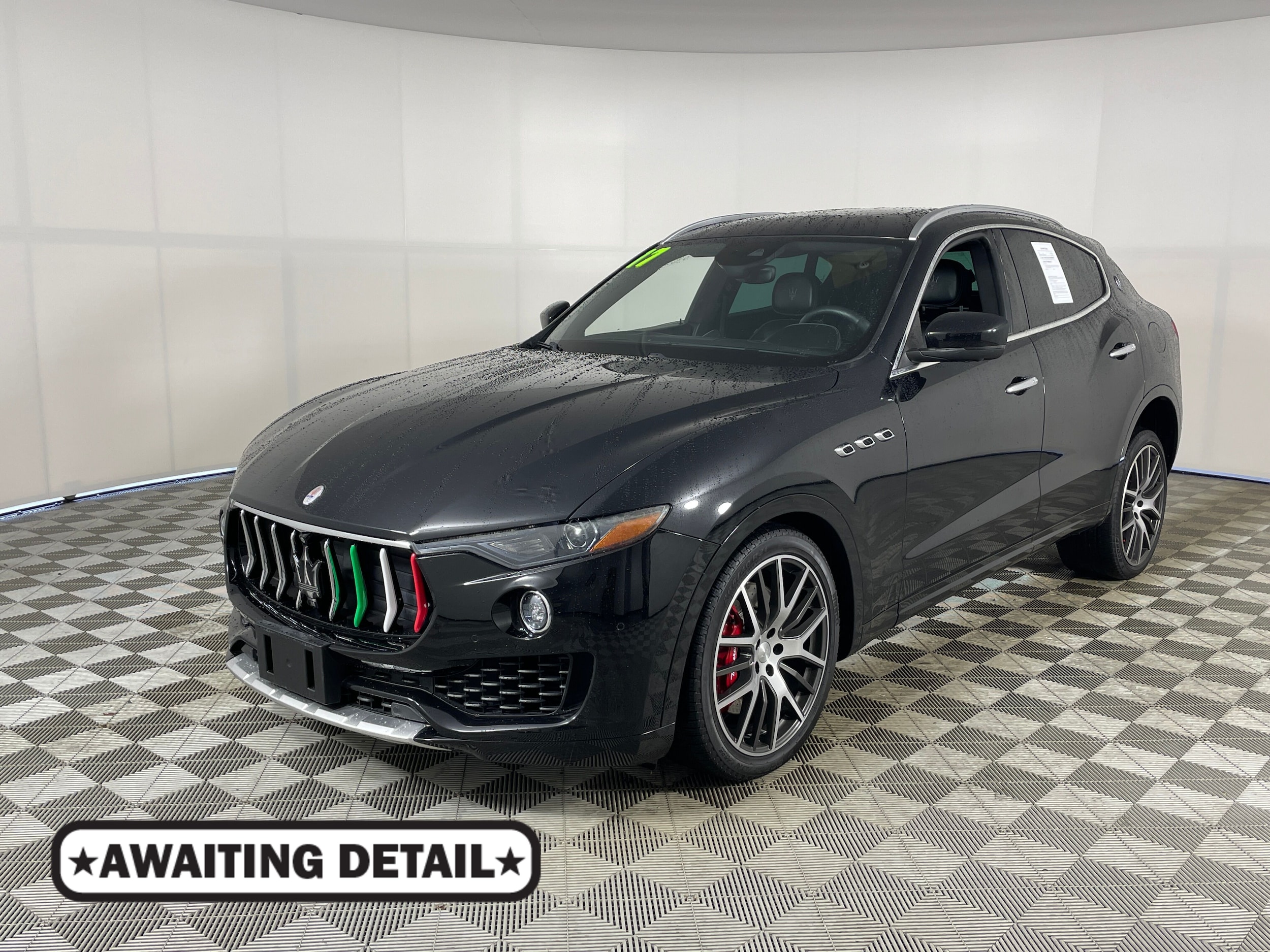 2017 Maserati Levante S's photo