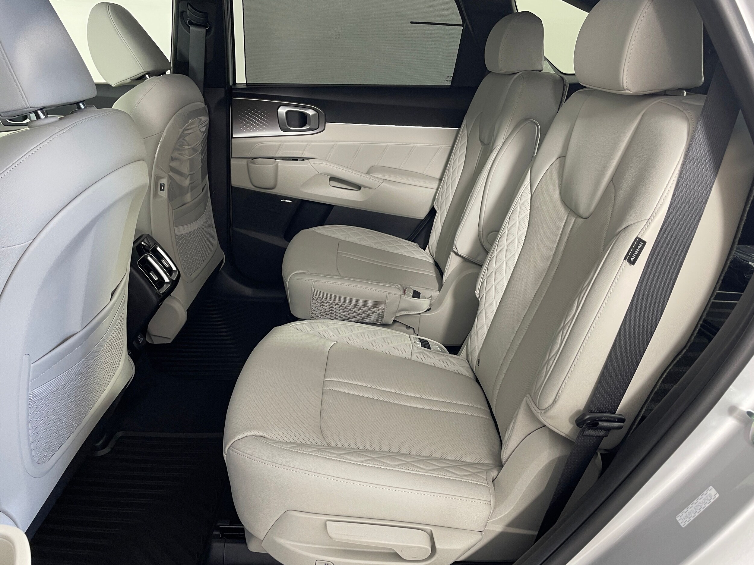 2025 Kia Sorento Hybrid SX Prestige photo 3
