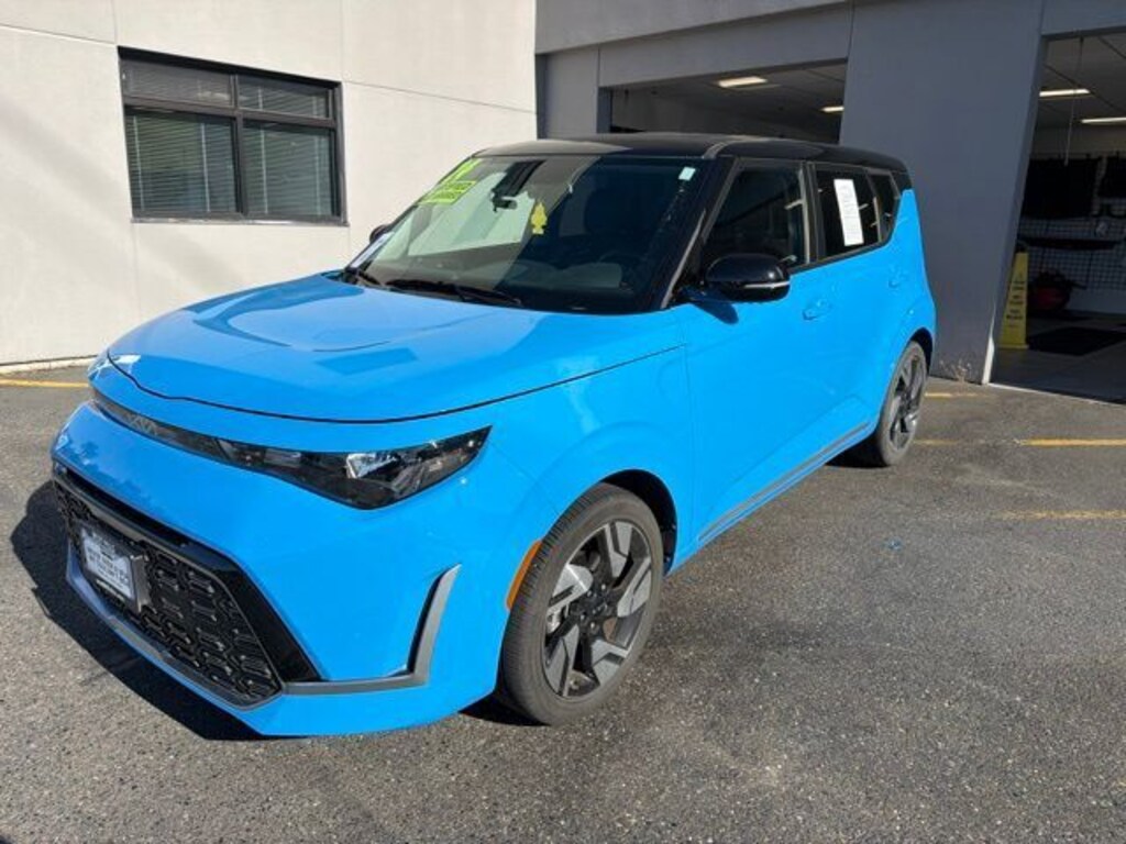 Certified 2024 Kia Soul GT-Line Hatchback