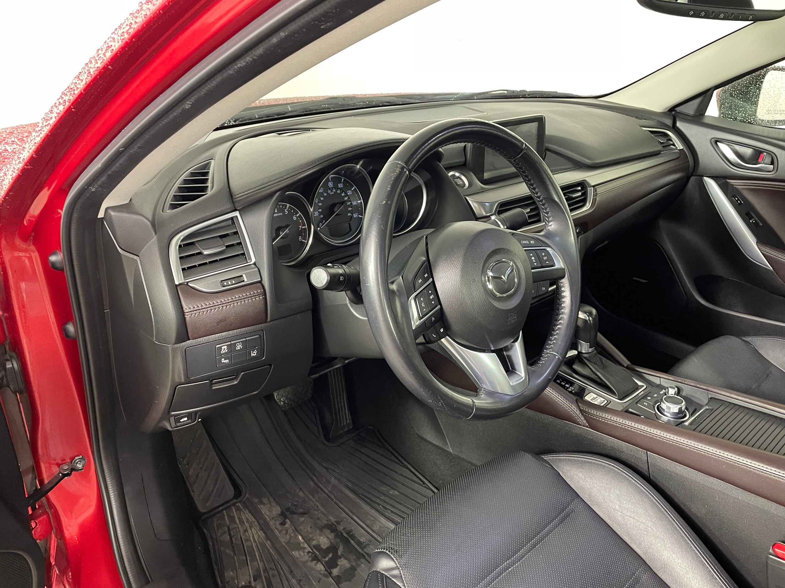 2016 Mazda Mazda6 Grand Touring photo 2