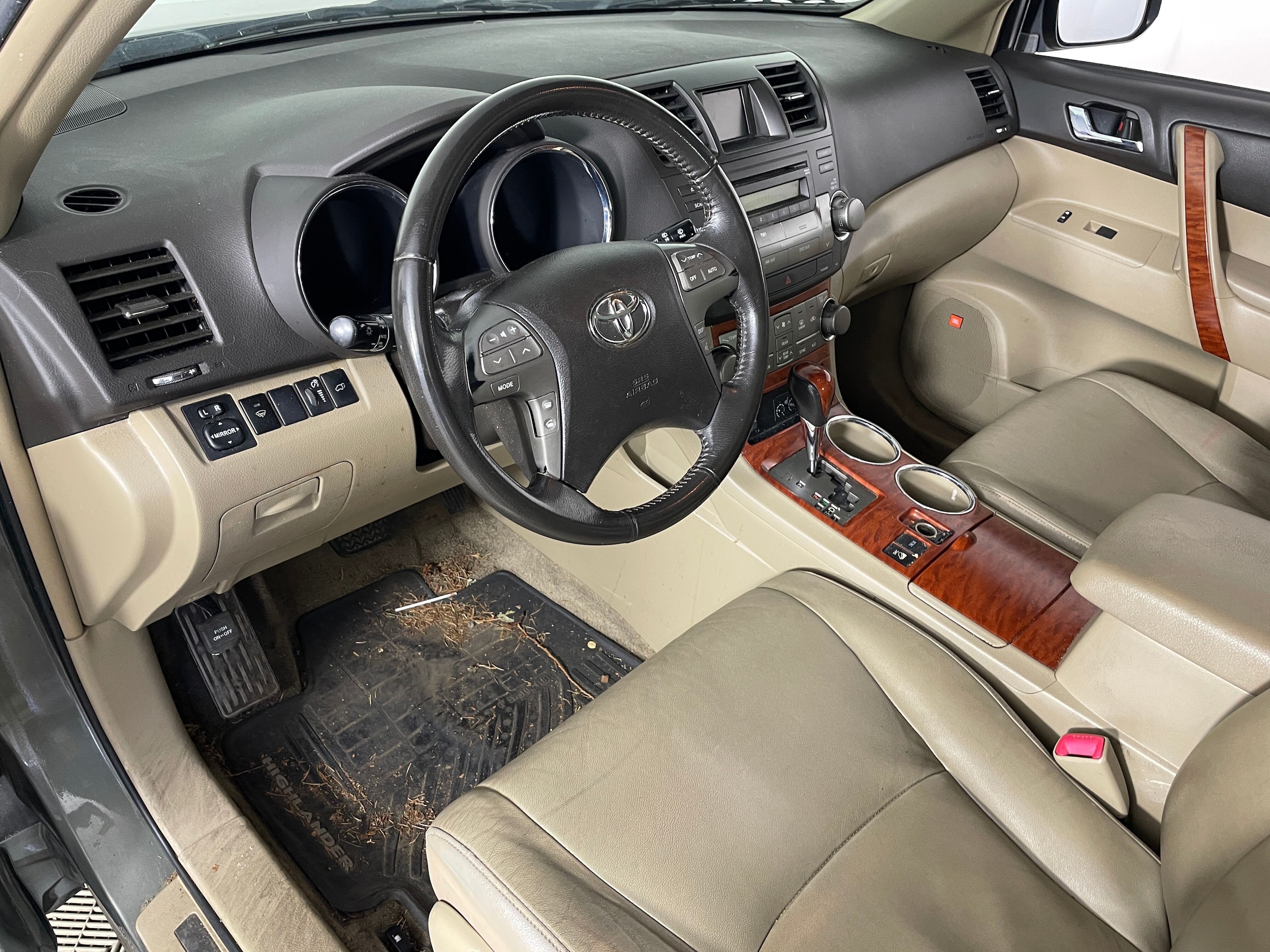 2008 Toyota Highlander Limited photo 2