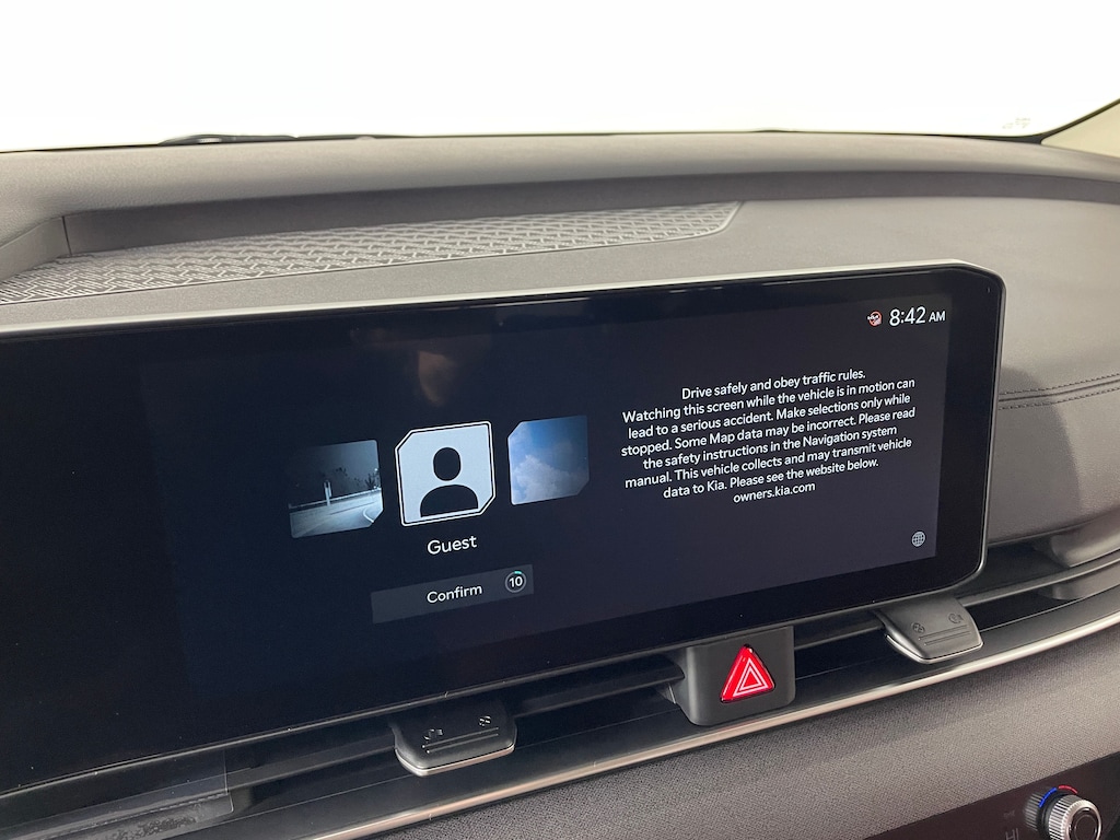 New 2026 Kia Carnival Hybrid EX Van Passenger Van