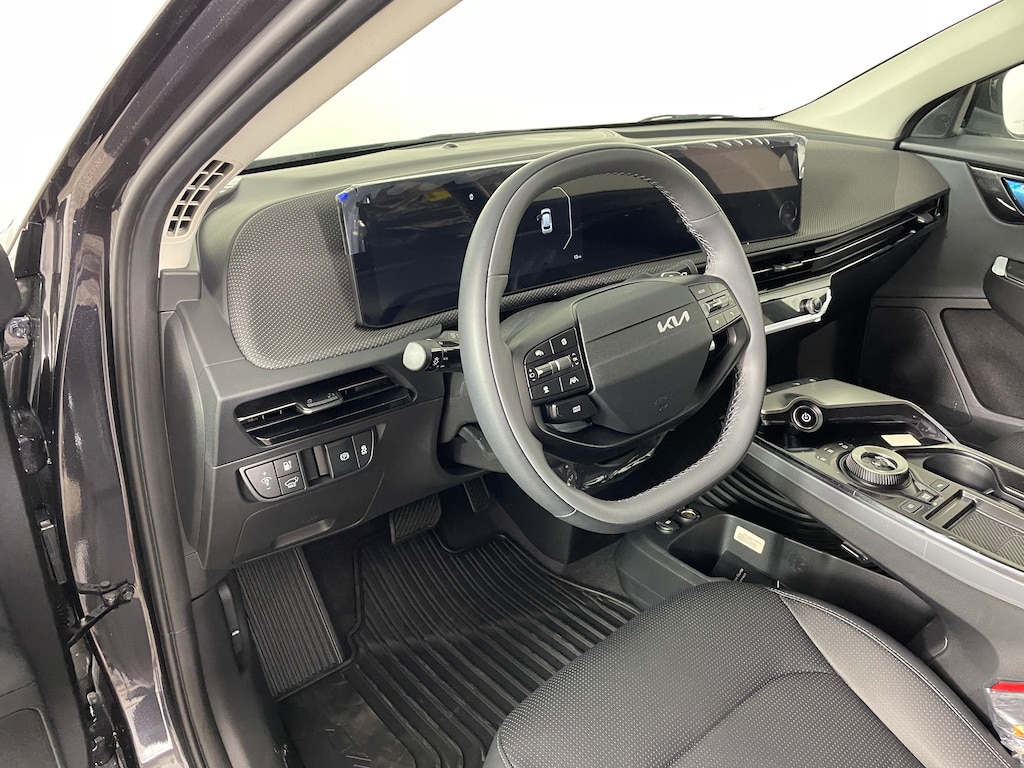 New 2025 Kia EV6 Wind SUV