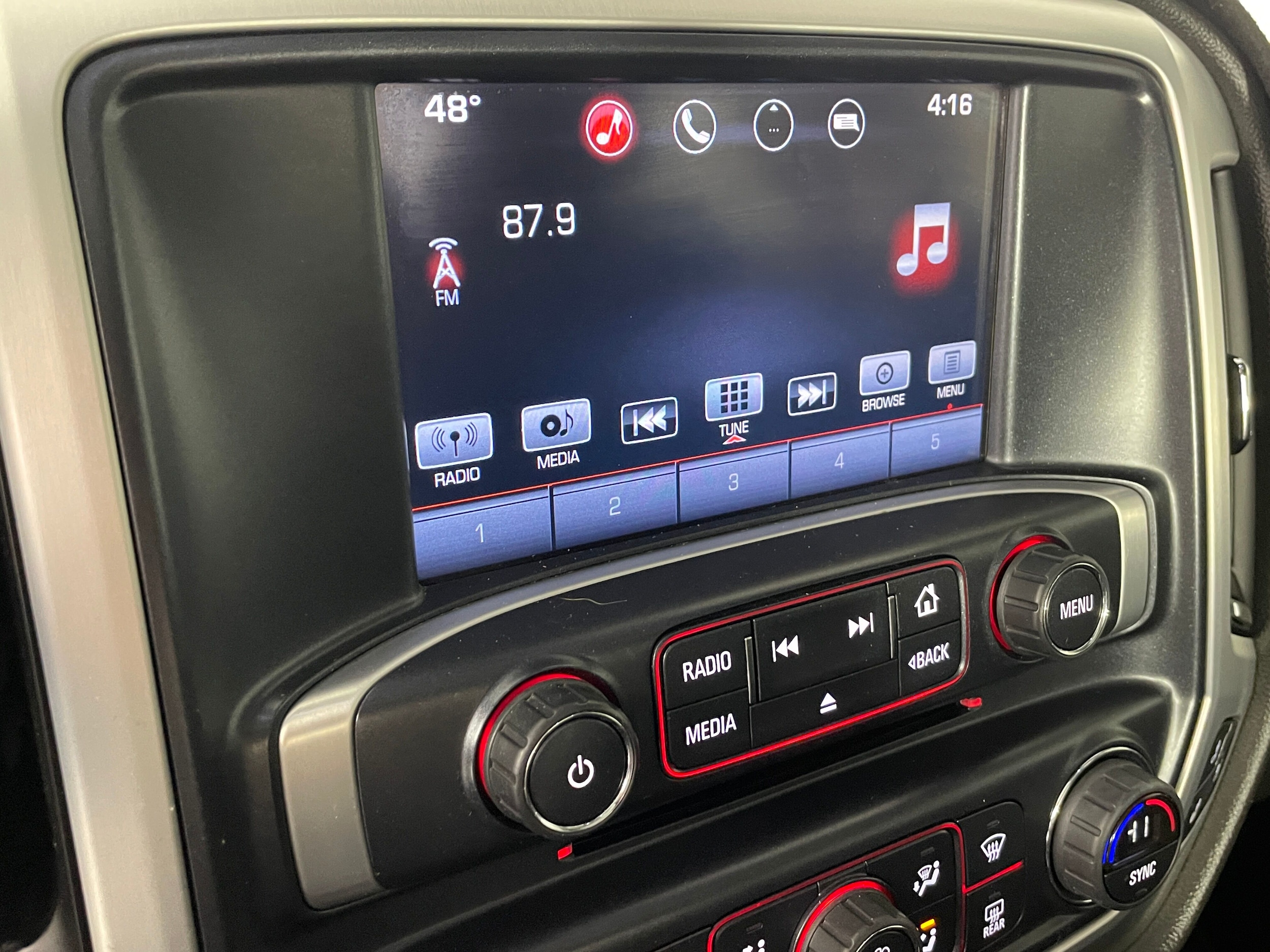 2016 GMC Sierra 2500HD SLT photo 6