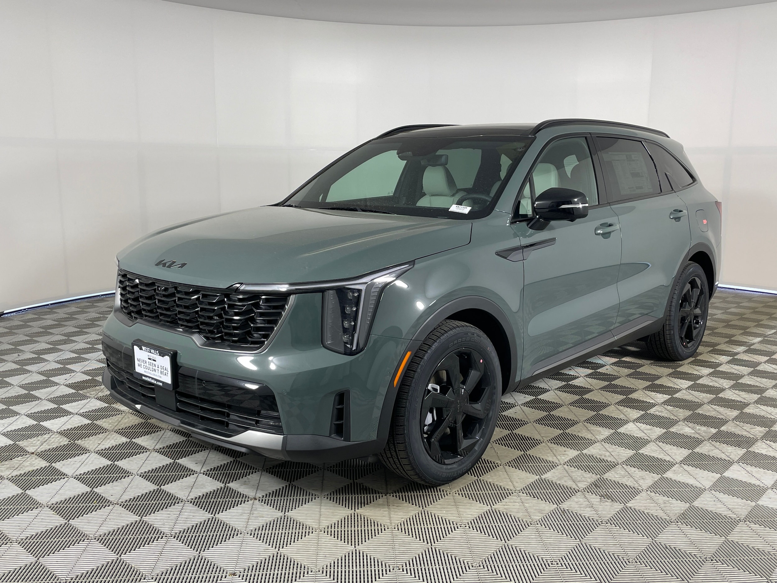 2026 Kia Sorento SX Prestige Hybrid AT 4WD's photo