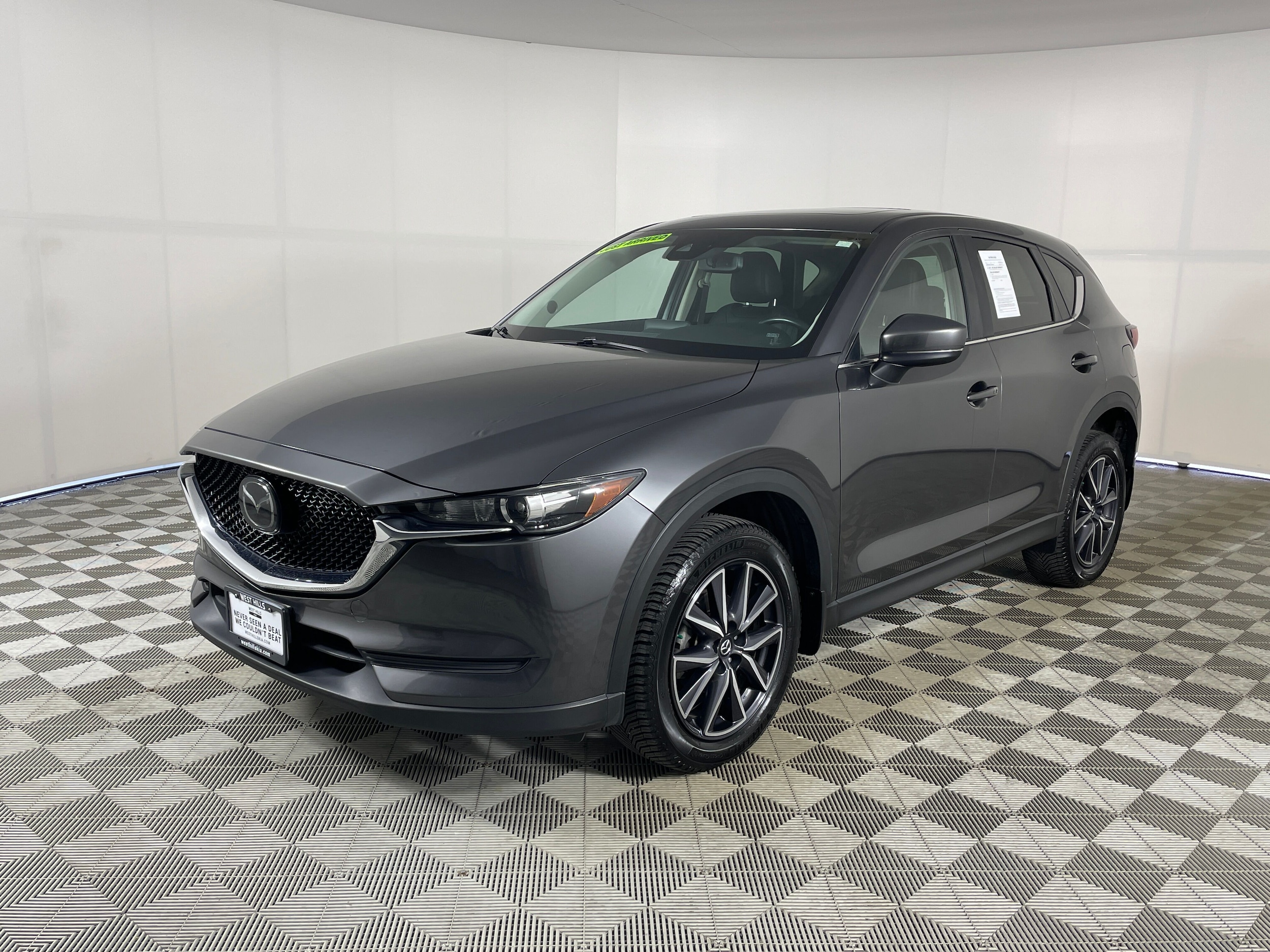 2018 Mazda CX-5 Touring Auto AWD's photo