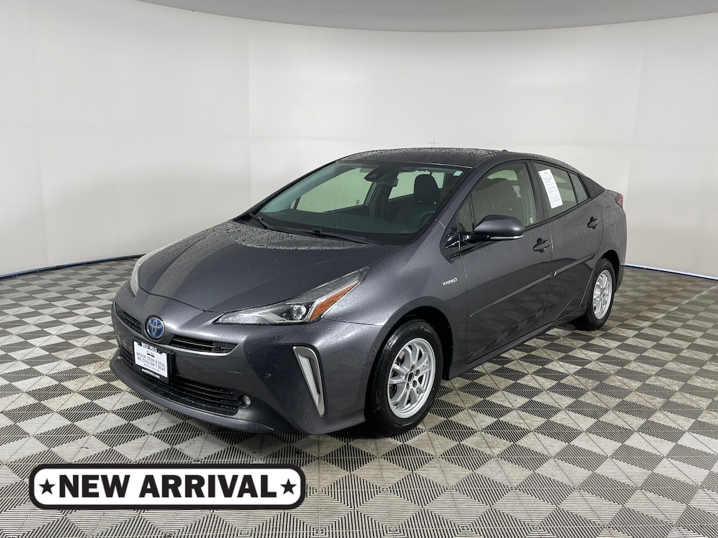 Used 2019 Toyota Prius LE AWD-e Hatchback