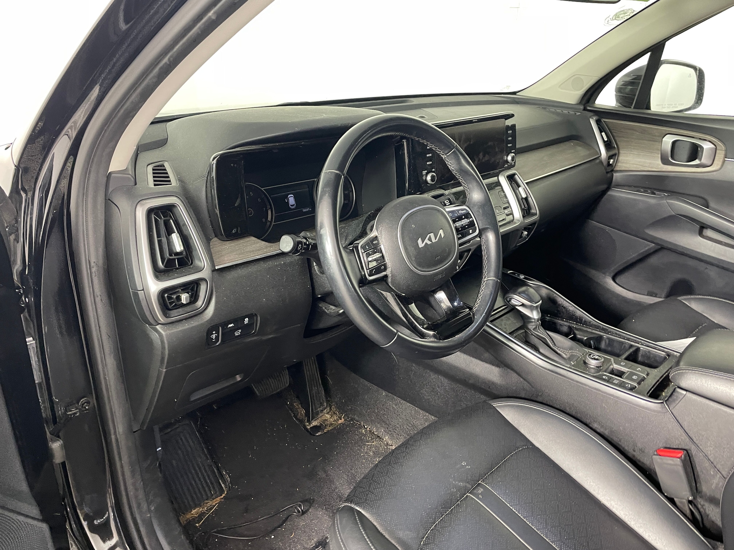 2023 Kia Sorento EX photo 3