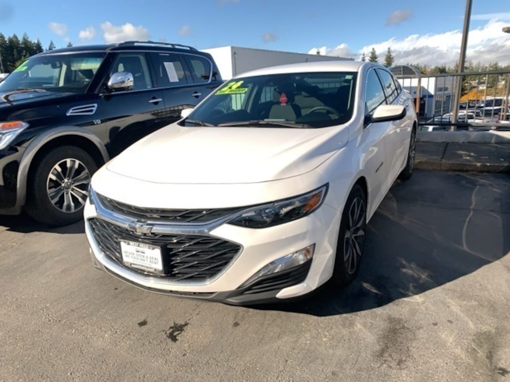 Used 2024 Chevrolet Malibu RS Sedan