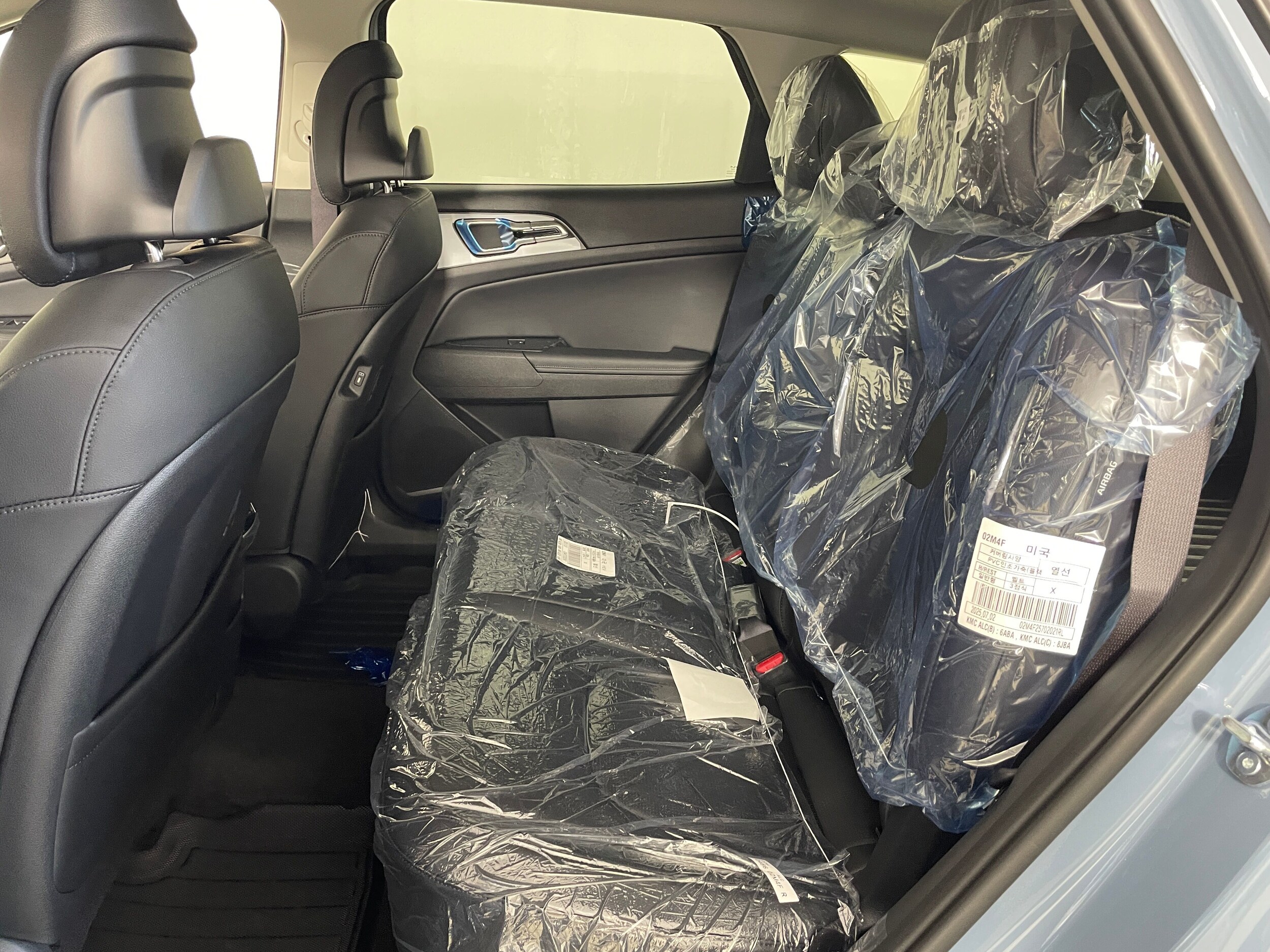 2026 Kia Sportage Hybrid EX photo 3