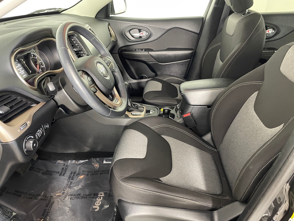 Used 2014 Jeep Cherokee Latitude SUV