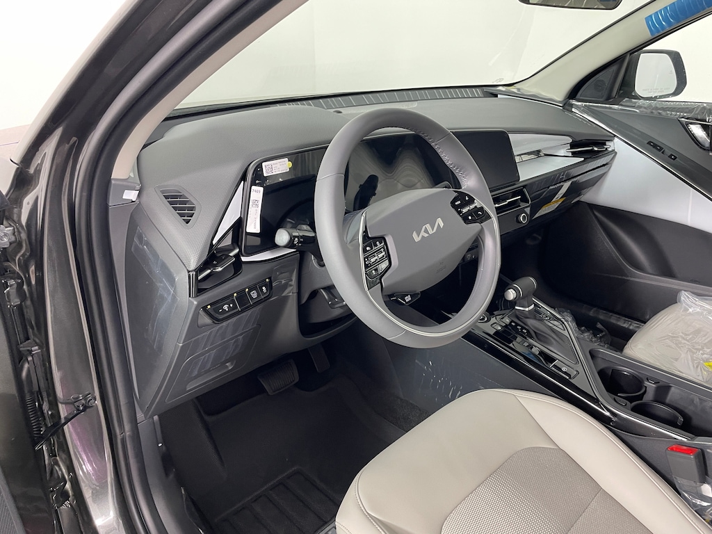 New 2026 Kia Niro EX SUV
