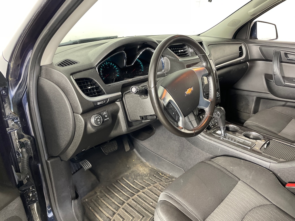 Used 2015 Chevrolet Traverse LT SUV
