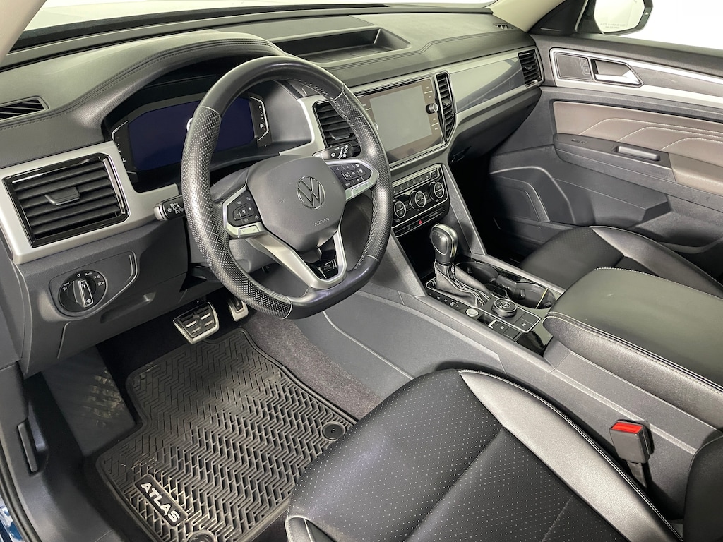 Used 2021 Volkswagen Atlas 3.6L V6 SEL R-Line SUV
