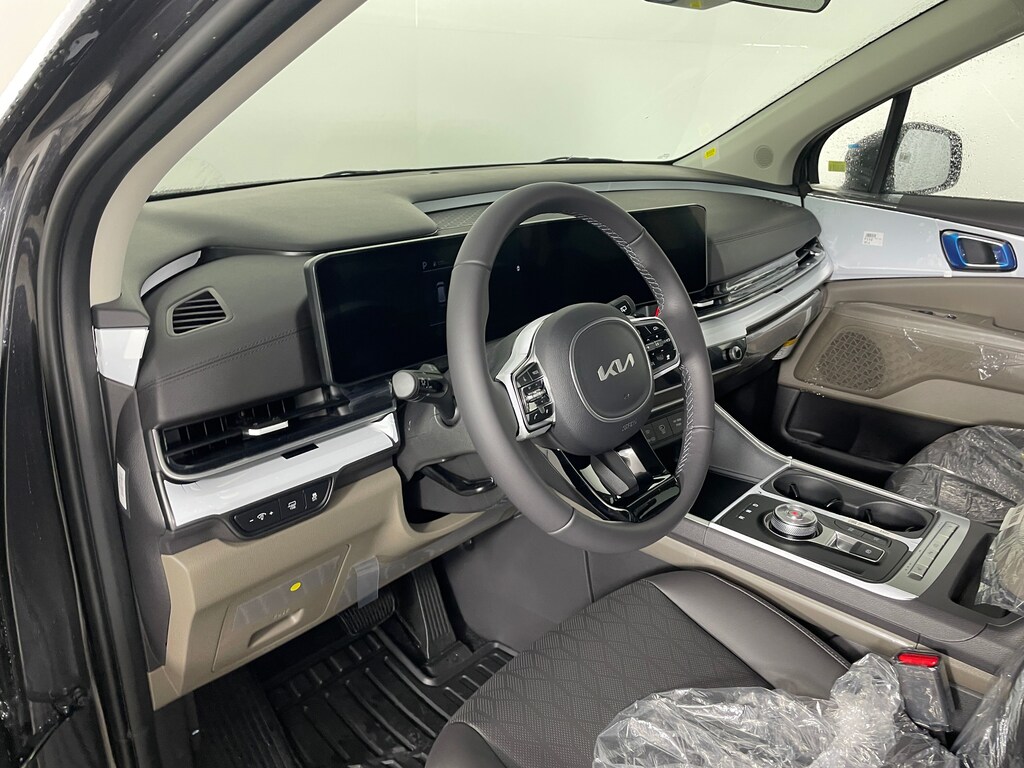 New 2026 Kia Carnival Hybrid LXS Van Passenger Van