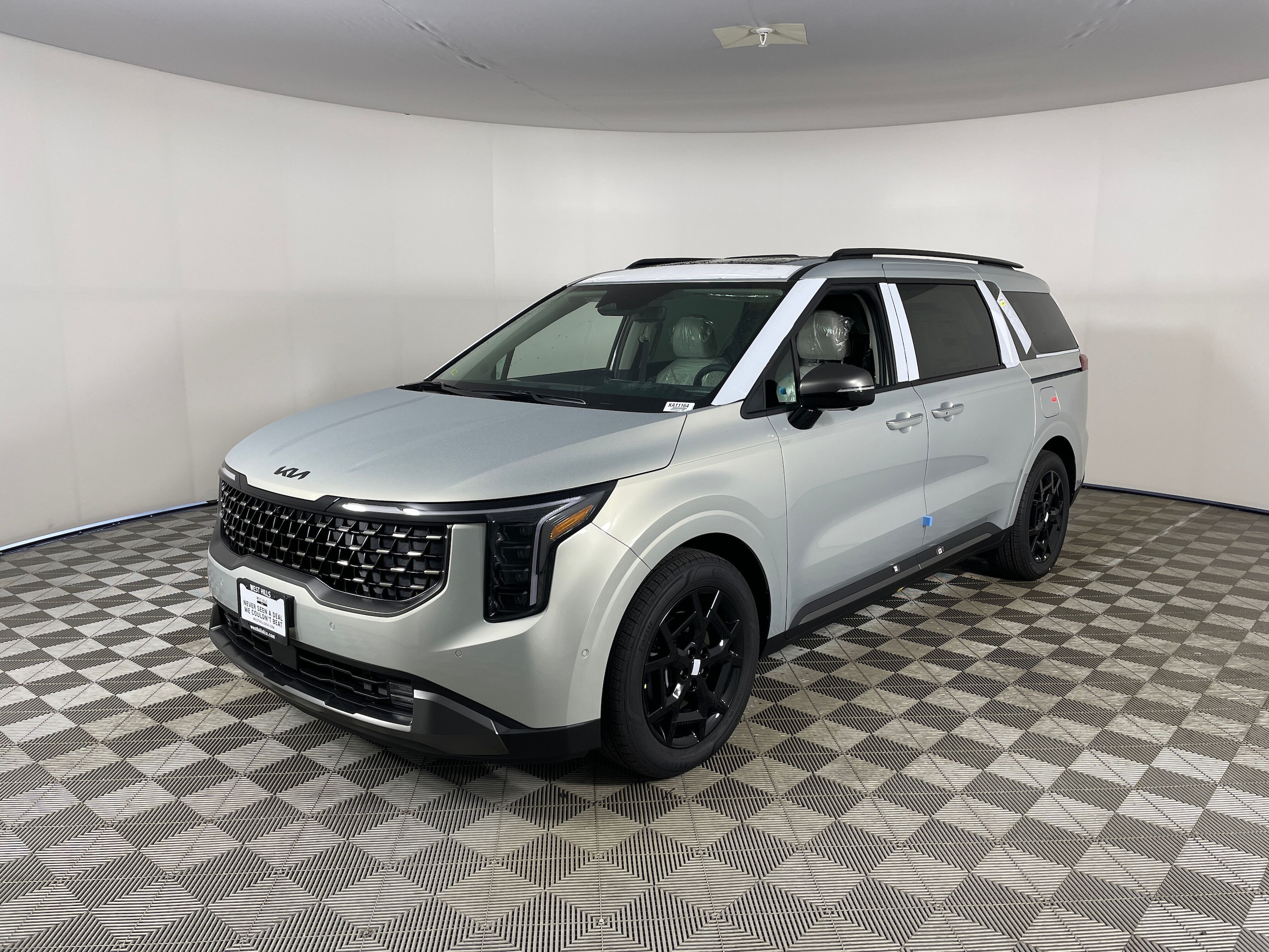 2026 Kia Carnival SX Prestige's photo