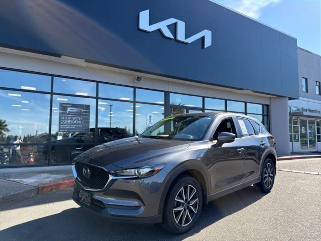 Used 2018 Mazda Mazda CX-5 Touring SUV