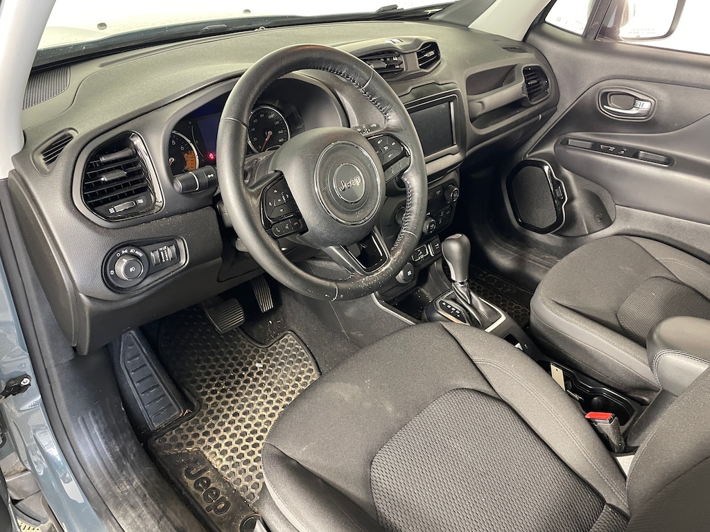 Used 2018 Jeep Renegade Latitude SUV