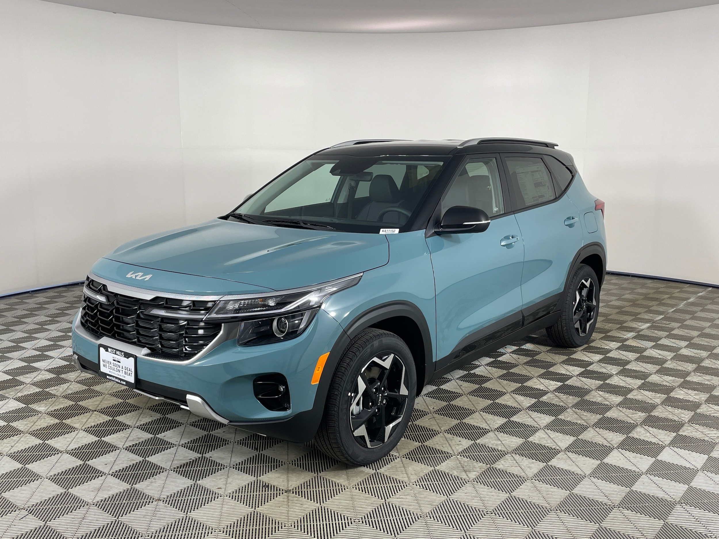 2026 Kia Seltos S's photo