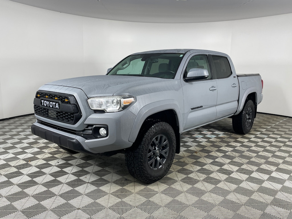 Used 2021 Toyota Tacoma SR5 Truck Double Cab