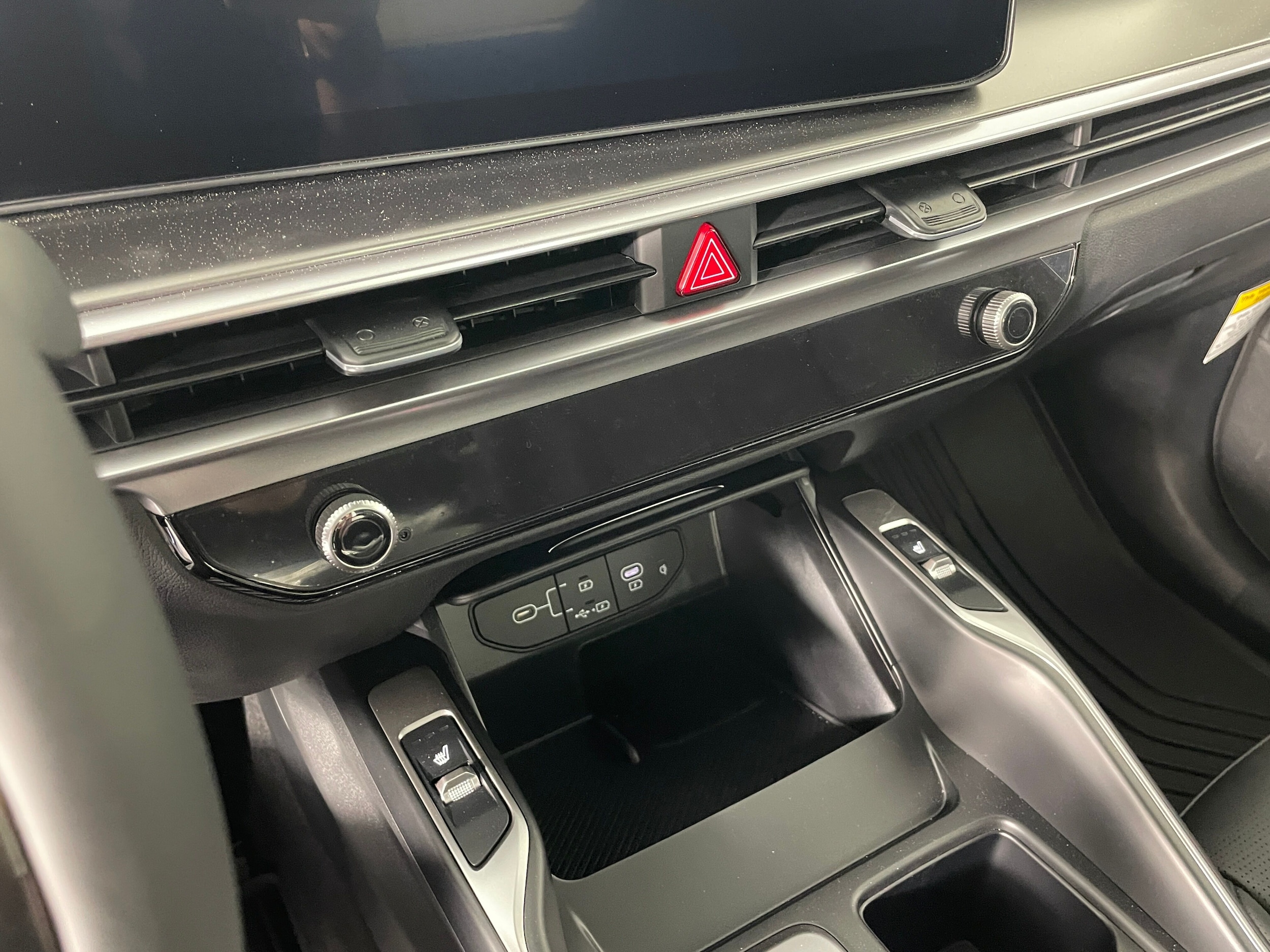 2026 Kia Sorento EX PHEV - Photo 6