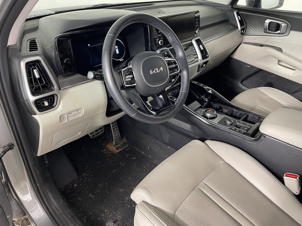 Used 2023 Kia Sorento Hybrid SX Prestige SUV