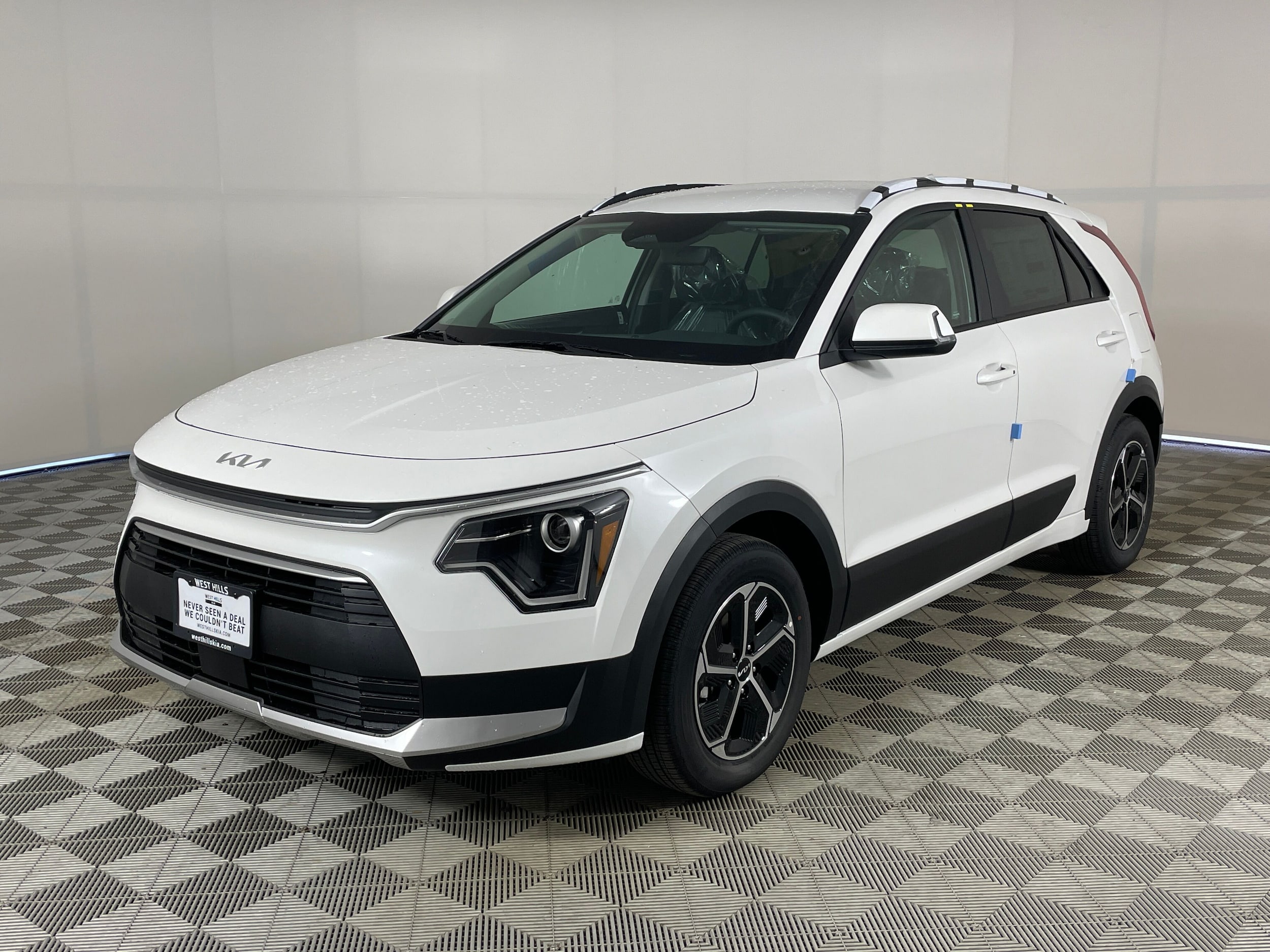 2026 Kia Niro EX HEV's photo