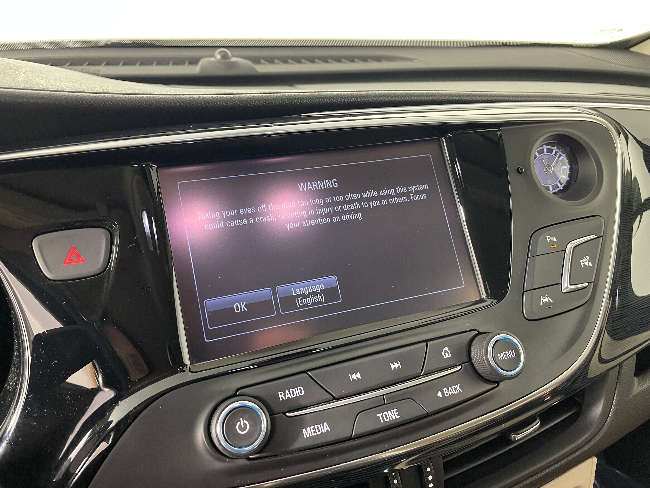 2017 Buick Envision Premium II photo 6