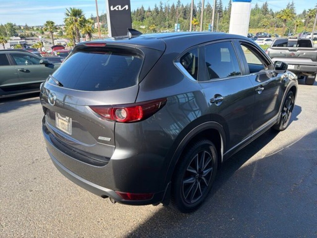Used 2018 Mazda Mazda CX-5 Touring SUV