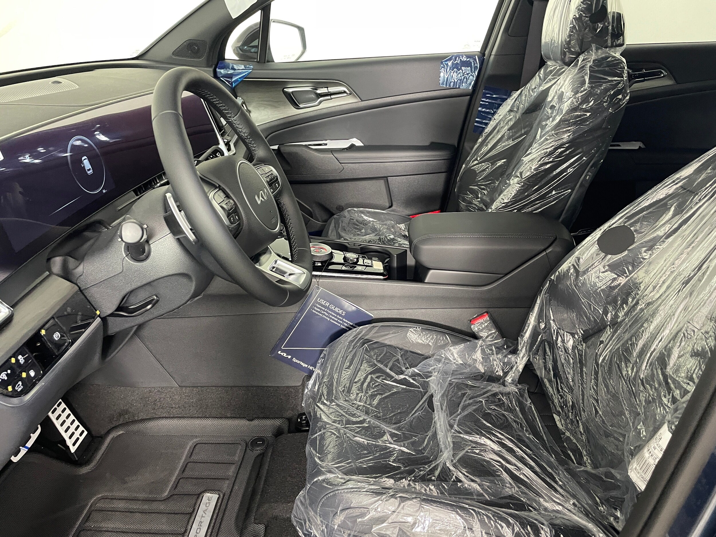 2025 Kia Sportage Plug-In Hybrid X-Line Prestige photo 2