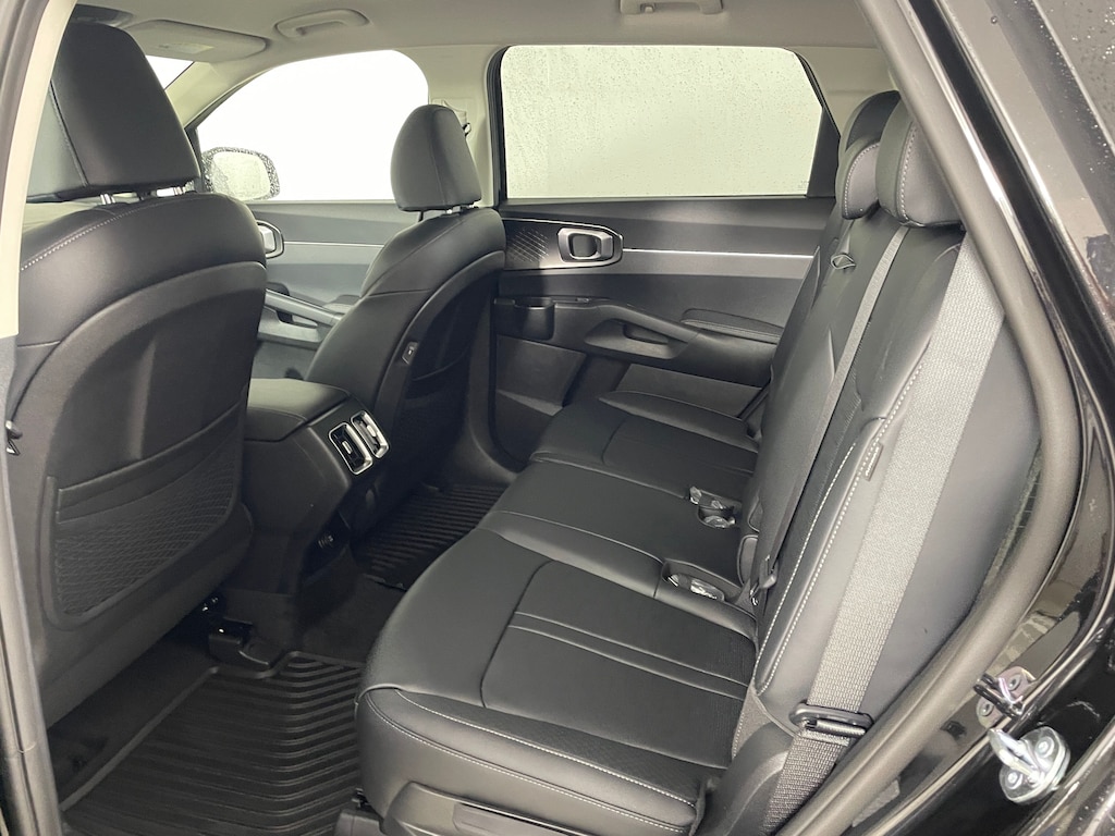 New 2026 Kia Sorento Hybrid EX SUV