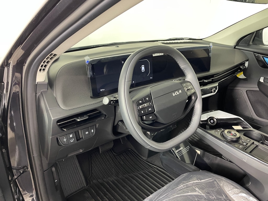 New 2025 Kia EV6 Wind SUV