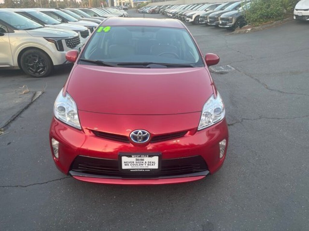 Used 2014 Toyota Prius Five Hatchback