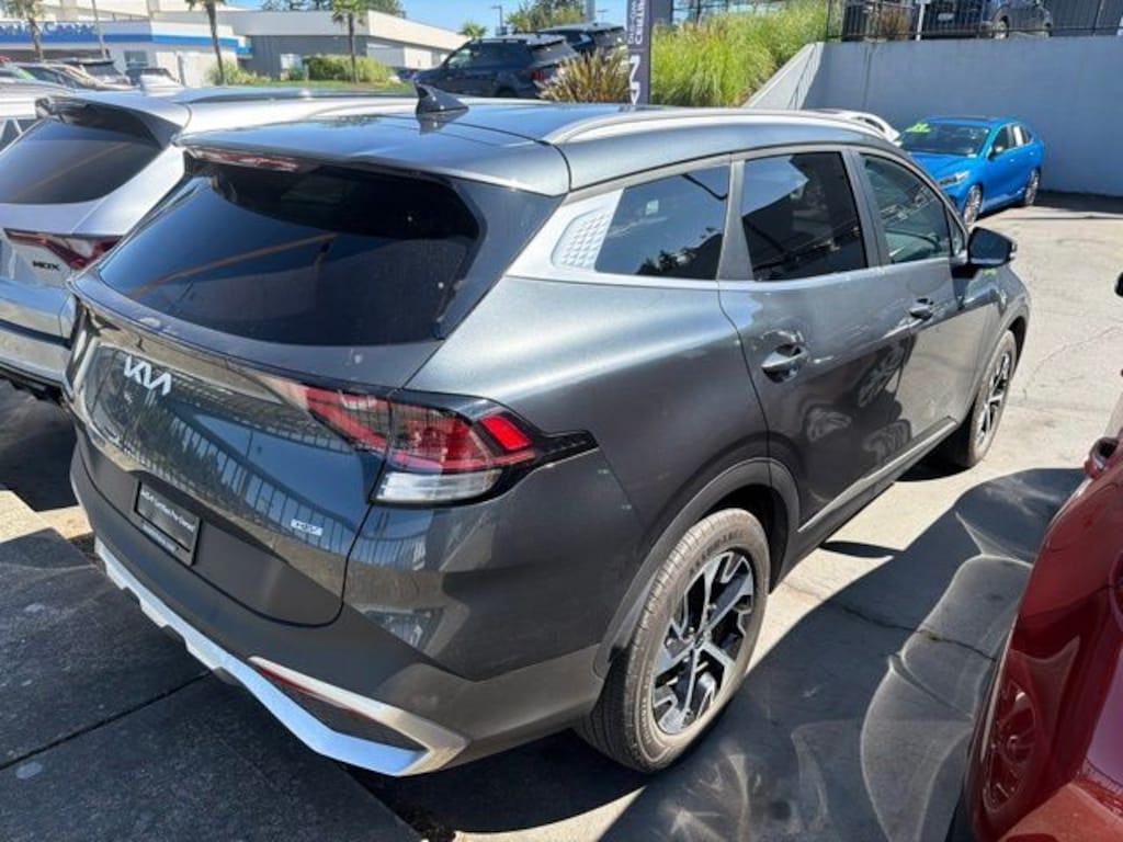 Certified 2025 Kia Sportage Hybrid EX SUV