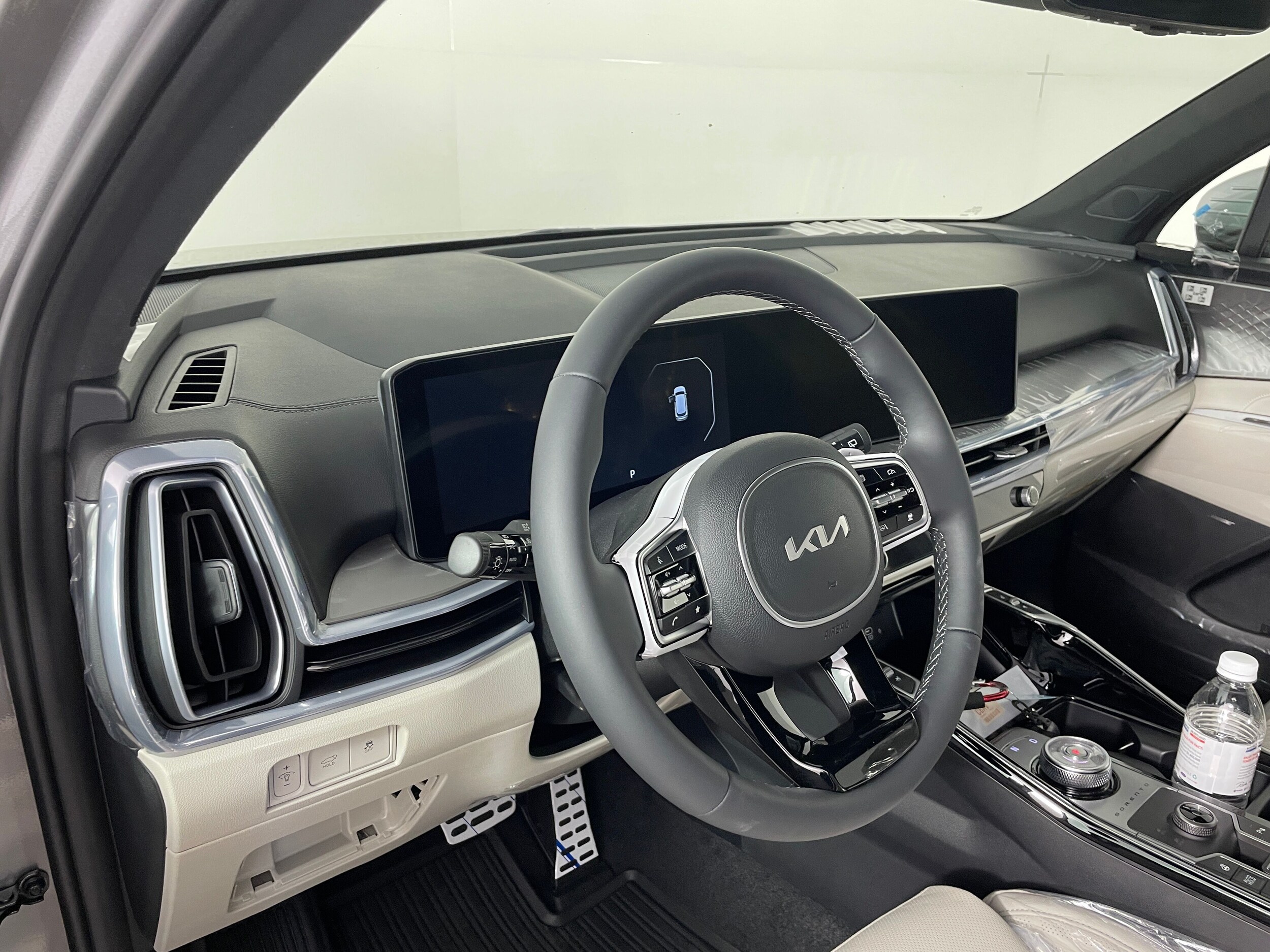 2025 Kia Sorento Hybrid SX Prestige photo 2