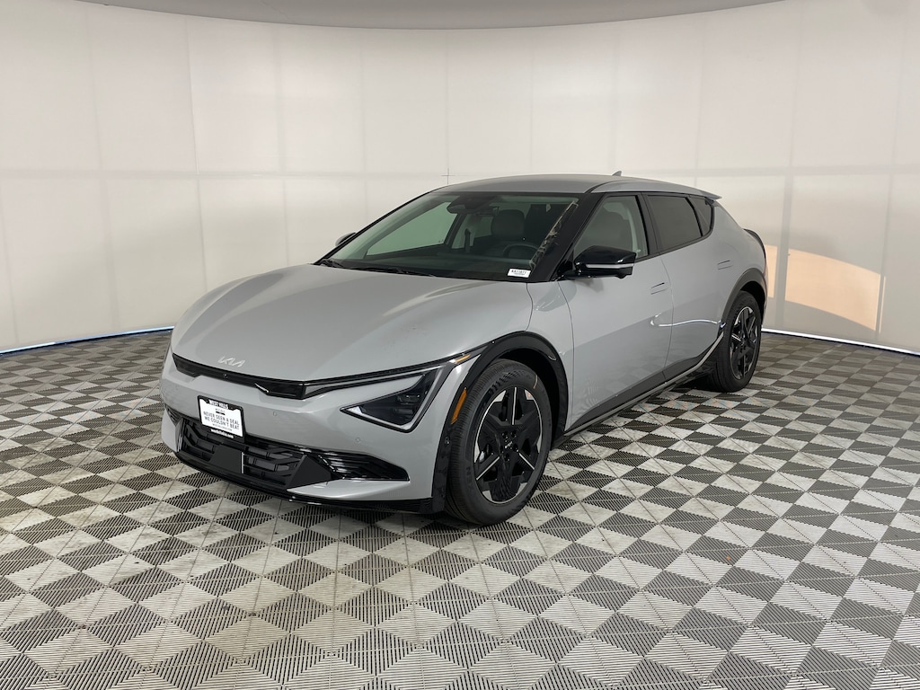 New 2026 Kia EV6 Wind SUV