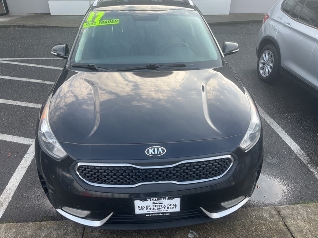 Used 2017 Kia Niro EX with VIN KNDCC3LC0H5050794 for sale in Bremerton, WA