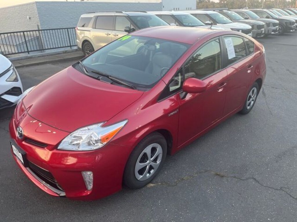 Used 2014 Toyota Prius Five Hatchback