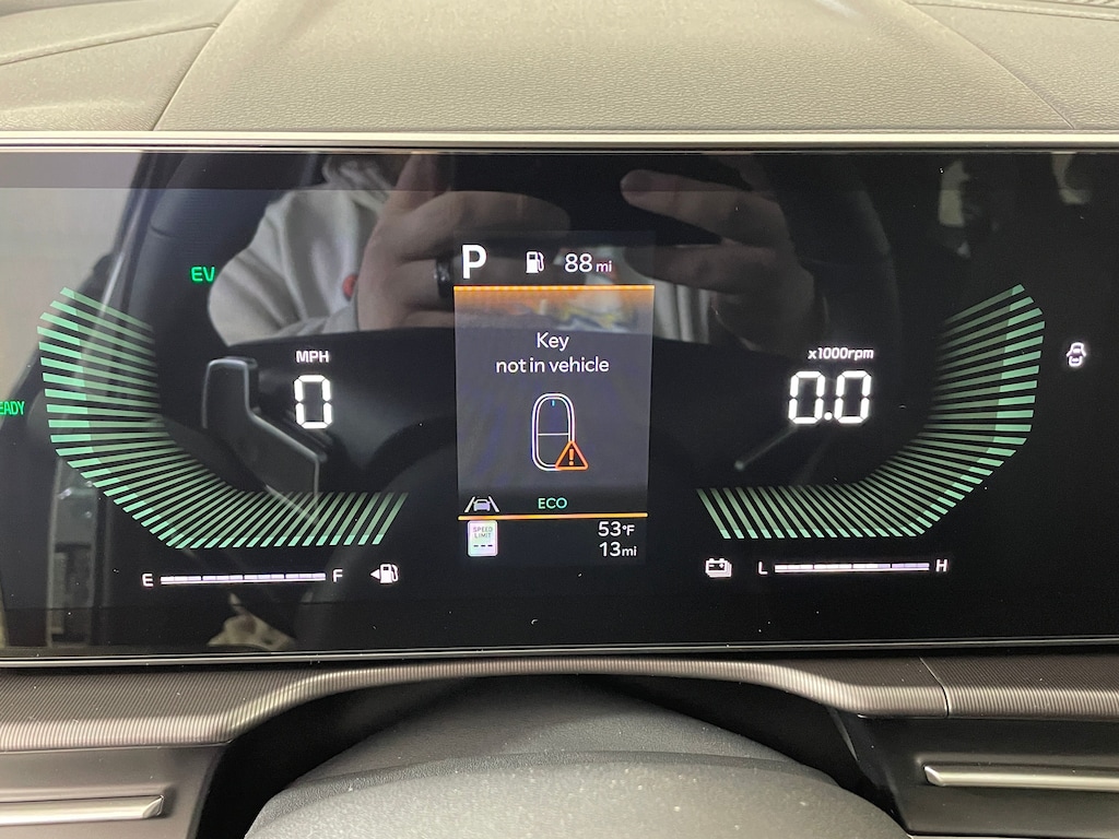 New 2026 Kia Sportage Hybrid EX SUV