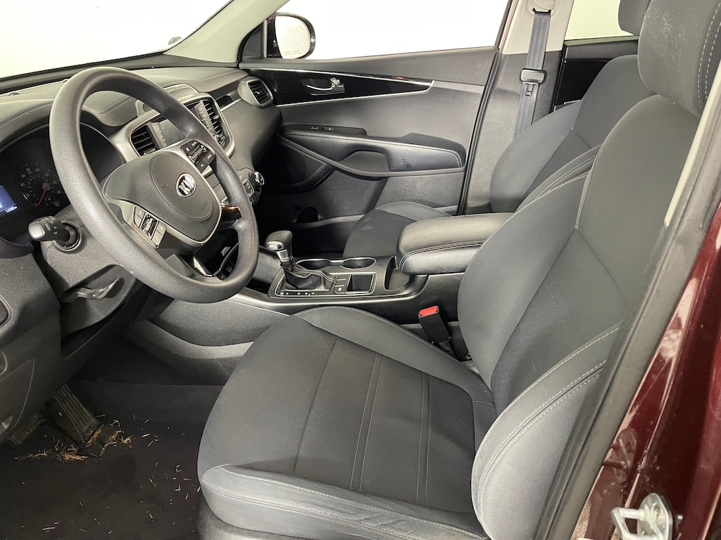 Used 2019 Kia Sorento LX SUV
