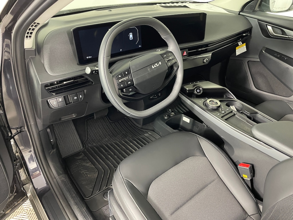 New 2026 Kia EV6 Light Long Range SUV