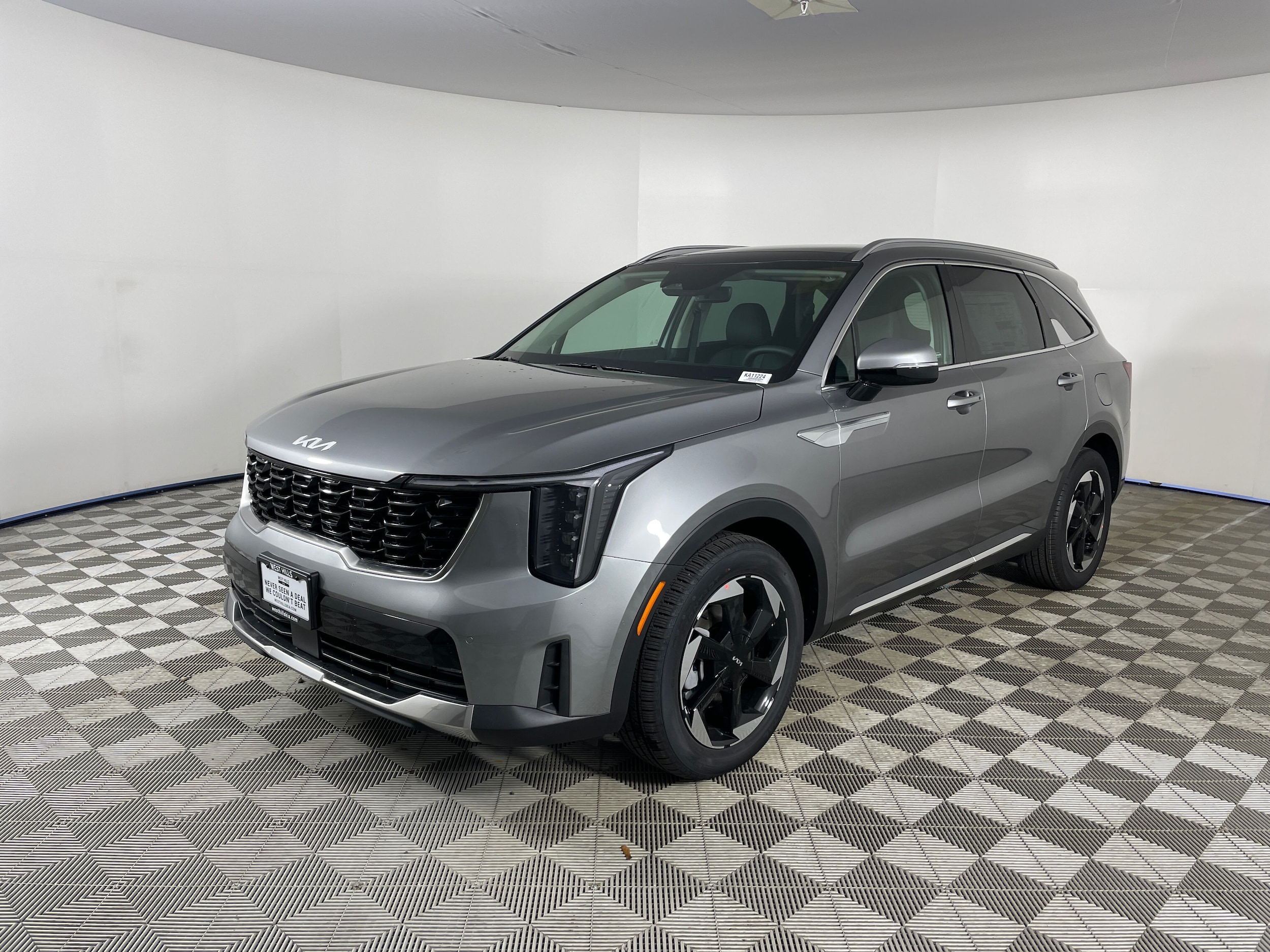 2026 Kia Sorento EX PHEV's photo
