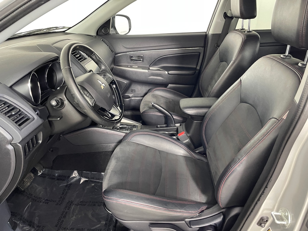 Used 2018 Mitsubishi Outlander Sport SE CUV