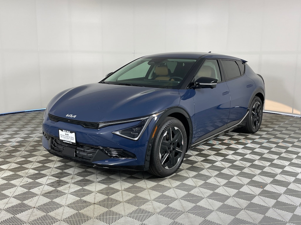 New 2026 Kia EV6 Wind SUV
