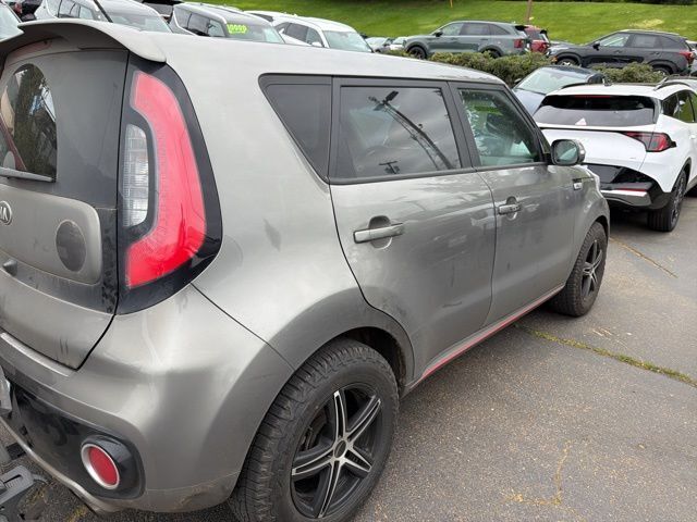 2017 Kia Soul Exclaim photo 5