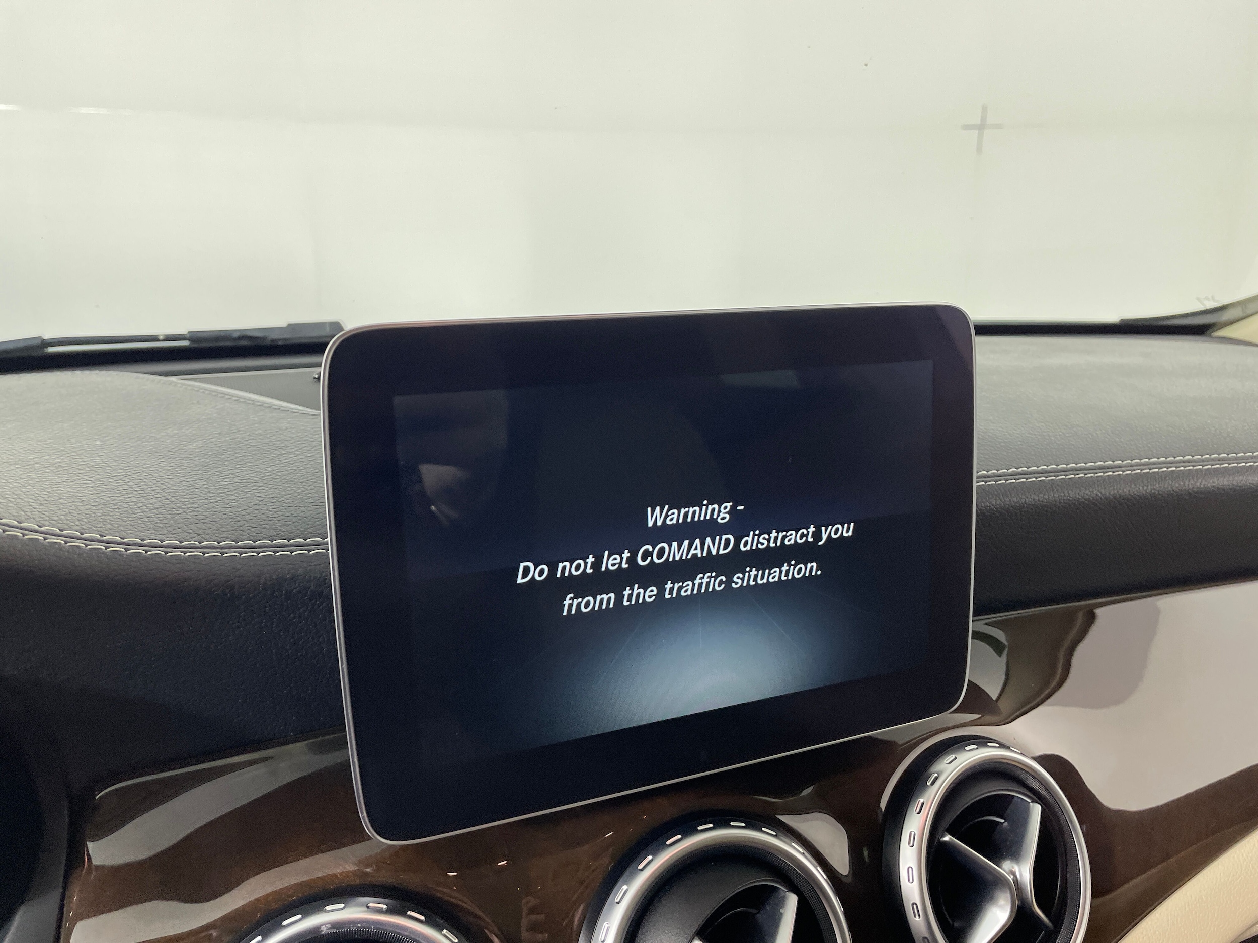 2017 Mercedes-Benz GLA 250 GLA 250 photo 6