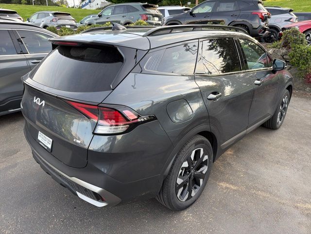 2023 Kia Sportage Plug-In Hybrid X-Line photo 3